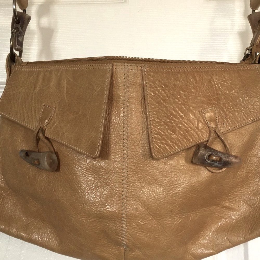 Italian Leather shoulder bag - tan